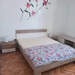 Rebeka Appartement *