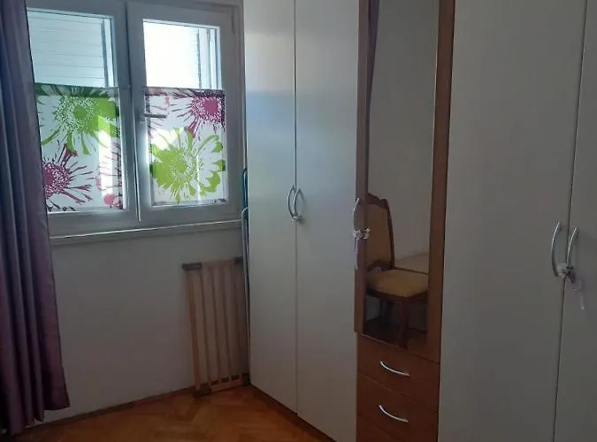 Rebeka Apartment Jezera